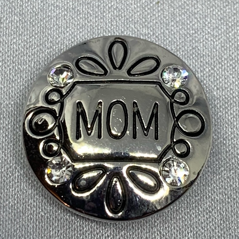 💗Fancy MOM - Ginger Snaps & Co. Snap Button Charm